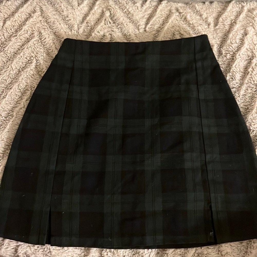 brandy melville plaid school girl skirt!